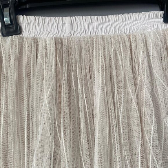 Tulle Cream Skirt - Picture 4 of 4